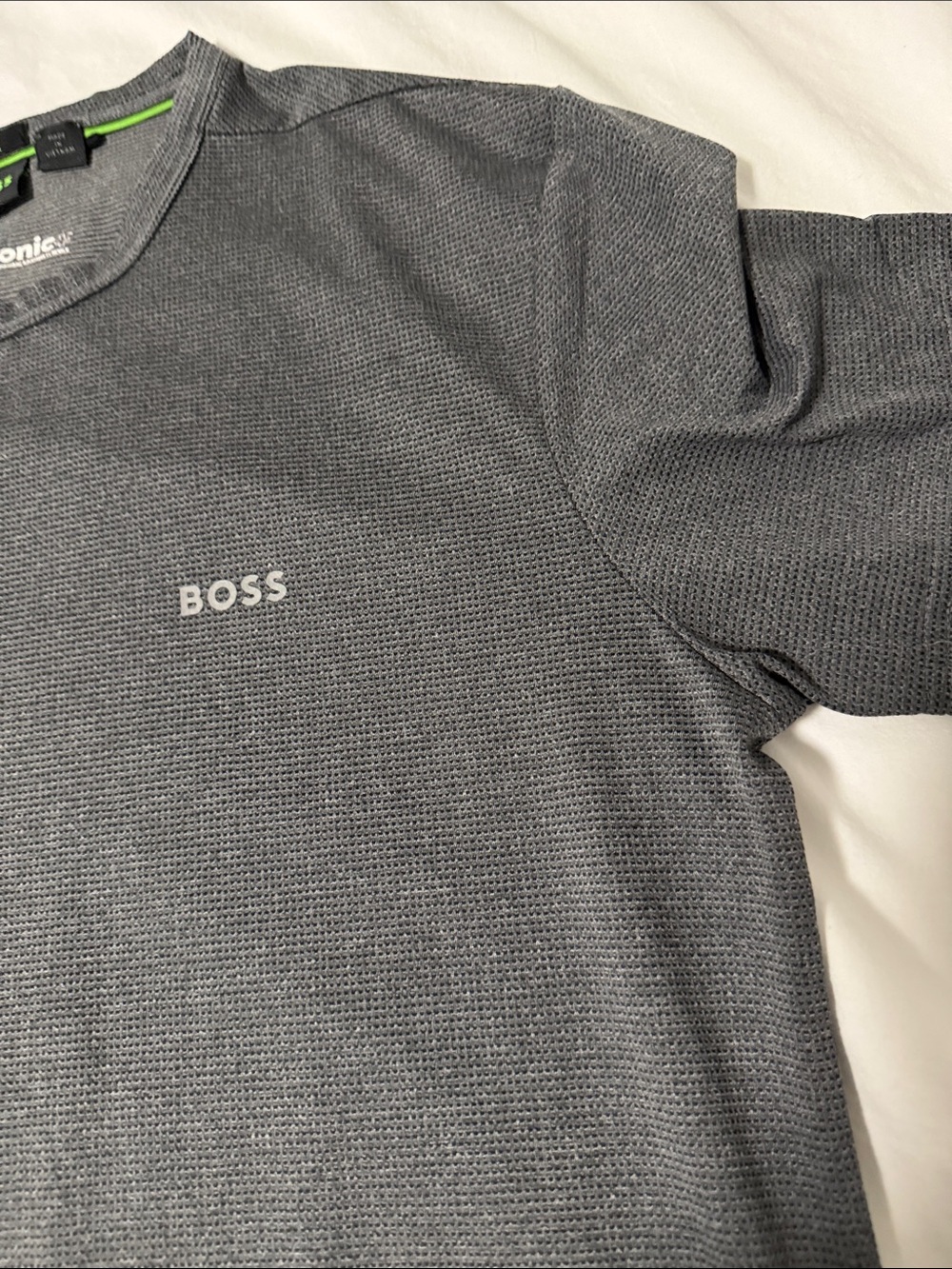 BOSS Men's Charcoal Gray Short-Sleeve Crewneck Tee size L - Picture 3 of 6